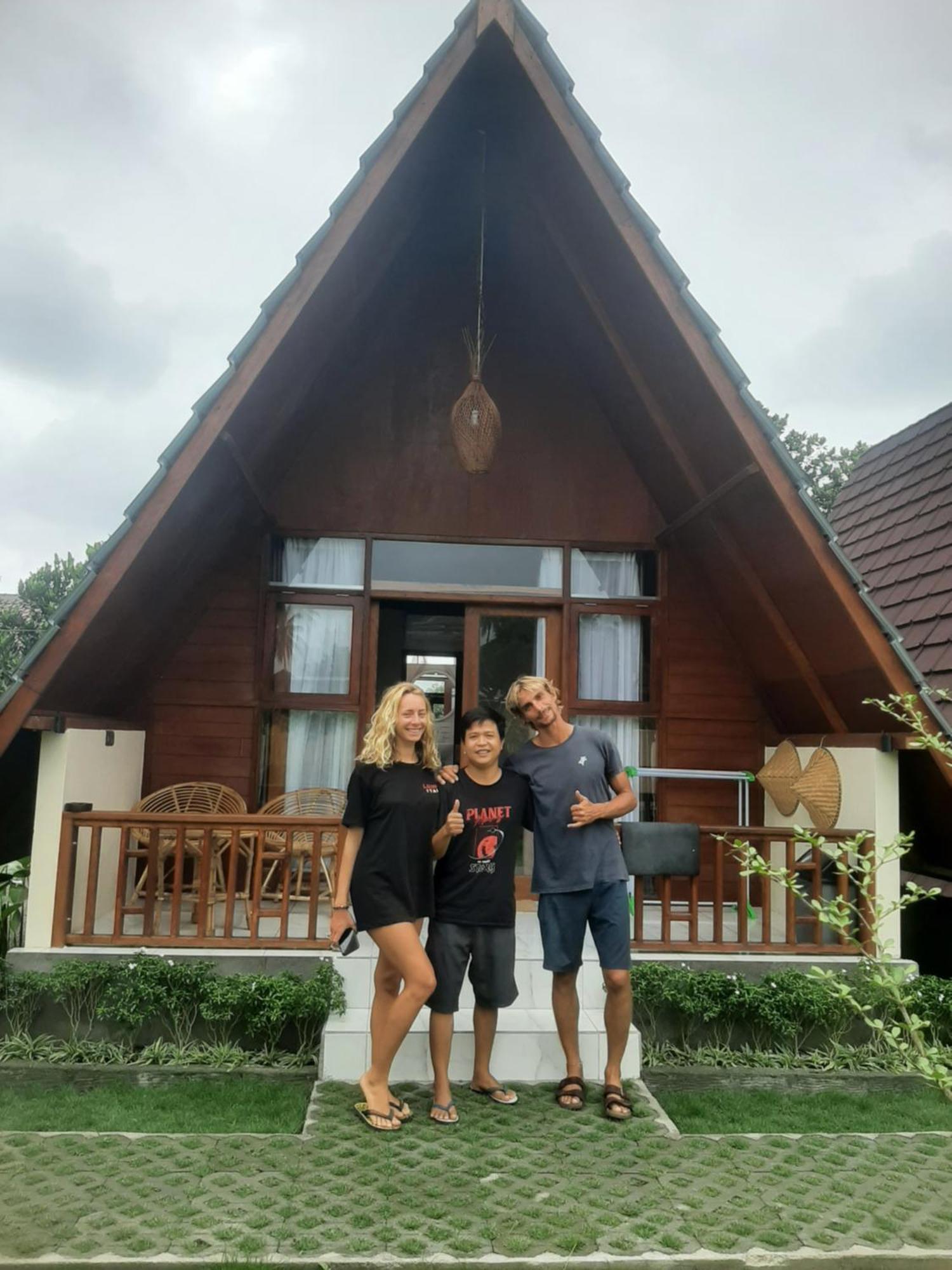 D' Carasti Bungalow Masbagik Eksteriør bilde