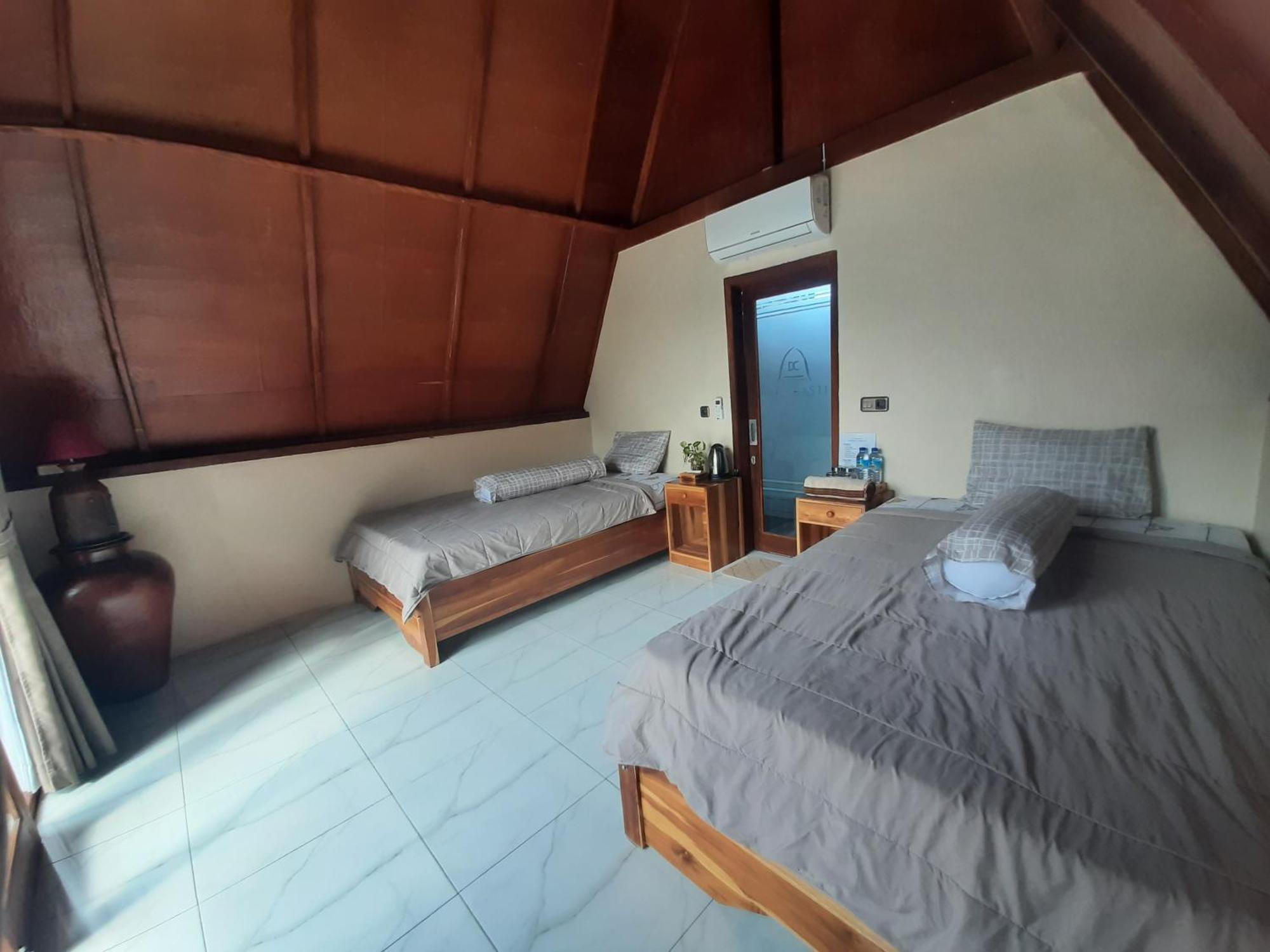 D' Carasti Bungalow Masbagik Rom bilde